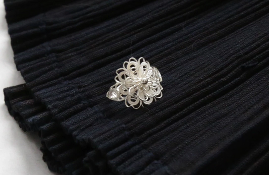 叠DIE - Knitting silver rings with multiple layers of petals